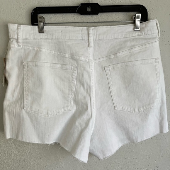 Jessica Sinpson Woman White High Rise Jean Short, Size 16/33 - Picture 7 of 8